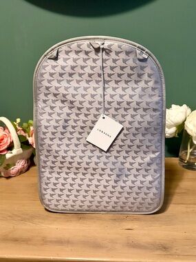 NWT Lo & Sons Hanover Backpack Organizer Silver Dove Travel Insert